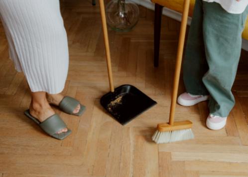 What is the fastest way to shampoo carpet?